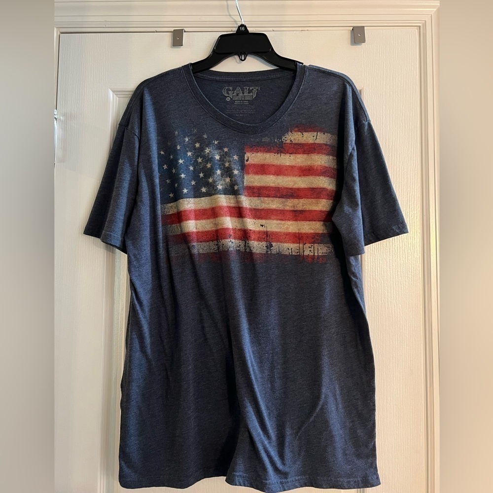 Men’s Galt American Flag USA short sleeve blue graphic T shirt. Size XL
